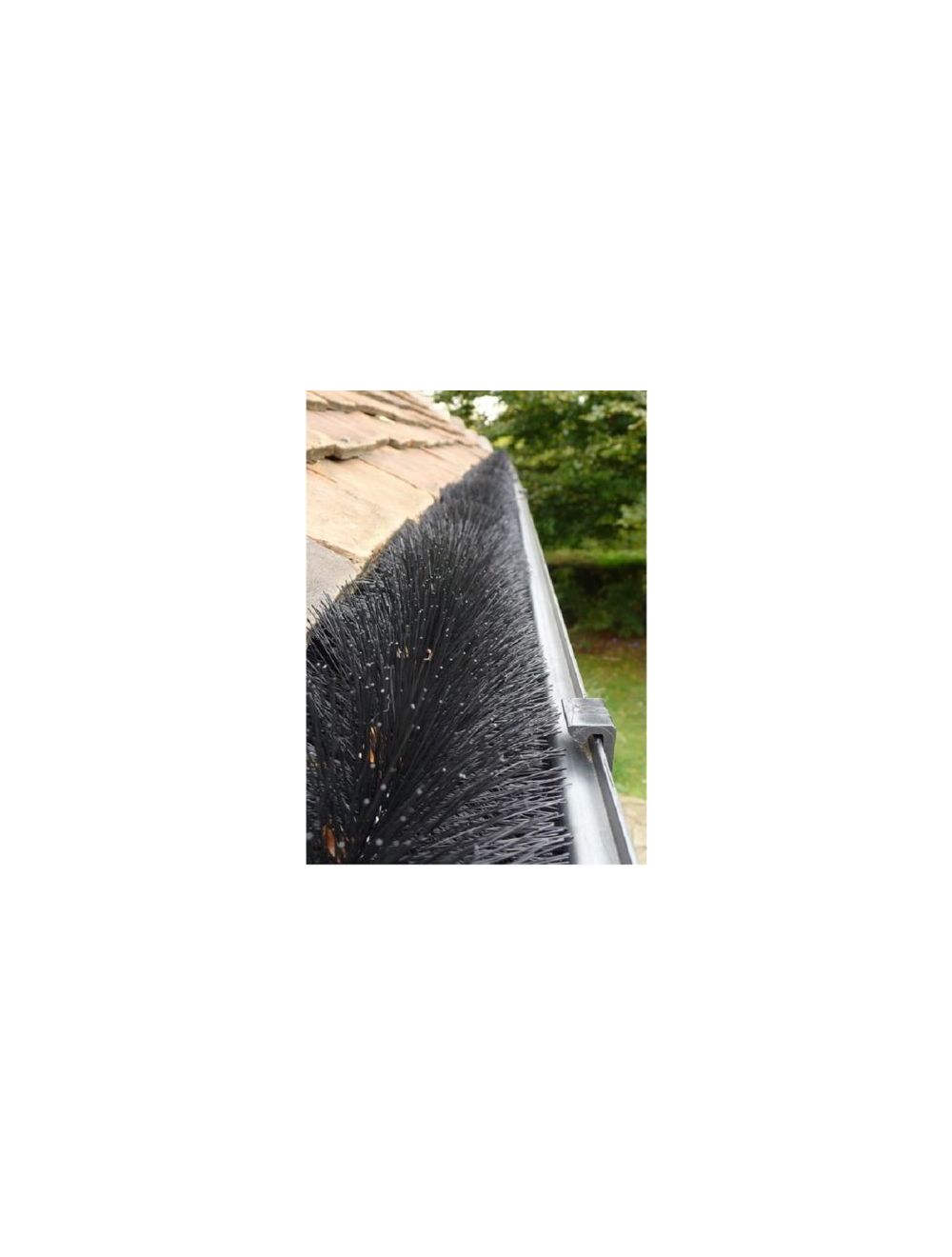 Black Hedgehog Gutter Brush Cleaning Prevention Leaf Guard Pack 100mm x 4m